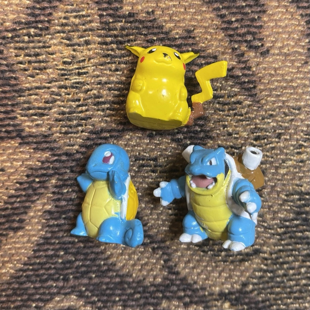 Vtg 90s Japanese Pokemon Mini Figures Pikachu Squirtle Blastoise Lot Of 3